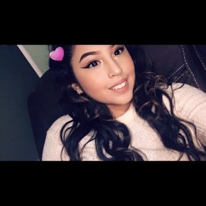 Meet your Posher, Yareli